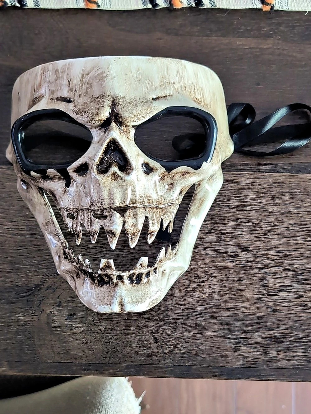 Skull Face Mask White & Black
